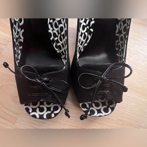 Coach Corey Black Open Toe Platform Pump - Picture 4 of 8